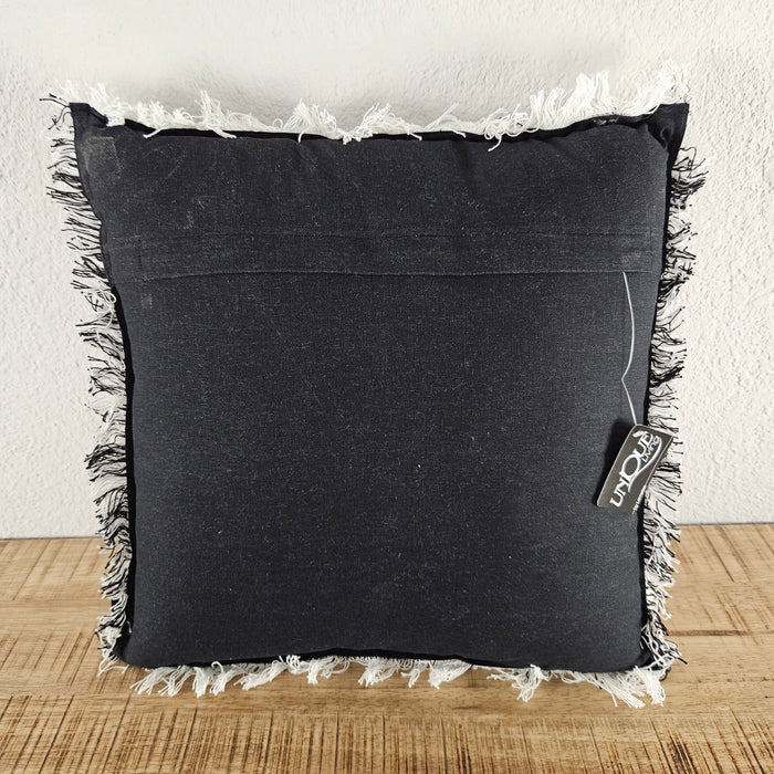 Unique Living cushion Boaz Black