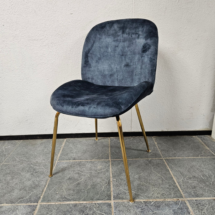 (Horeca)stoel Hip velvet blauw - Gubi replica (E1)