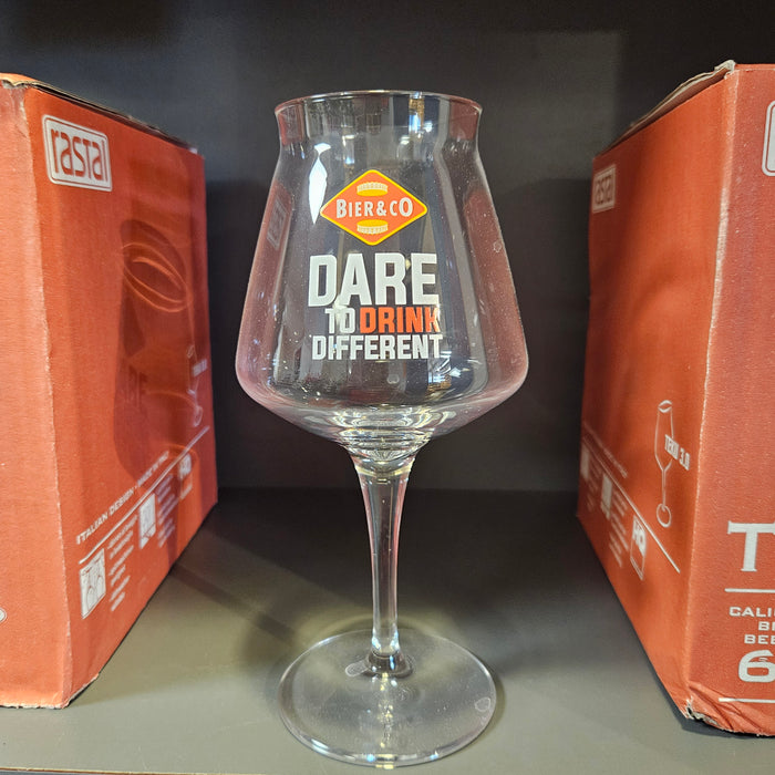 Dare to Drink Different glas 42cl